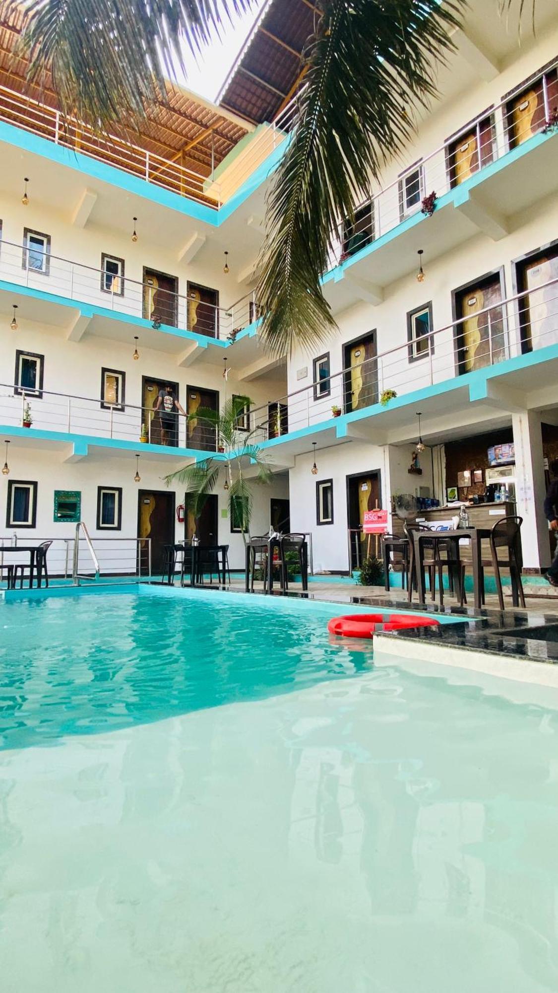 Bsg Stay - Turtle Beach Morjim Goa Экстерьер фото